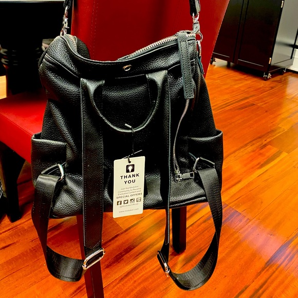 Handbags - Stylish backpack or shoulder handbag